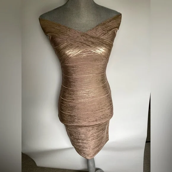 Herve Leger Rose Gold Criss Cross off the Shoulder Bandage Dress NWT - Picture 5 of 10